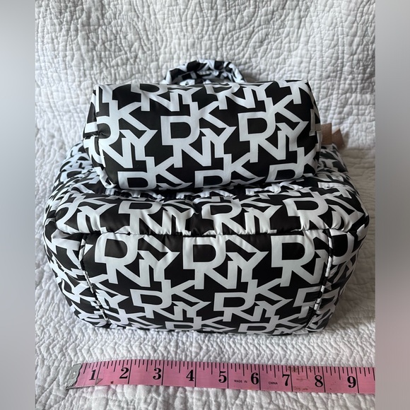 DKNY mini tote and pouch - Picture 4 of 7